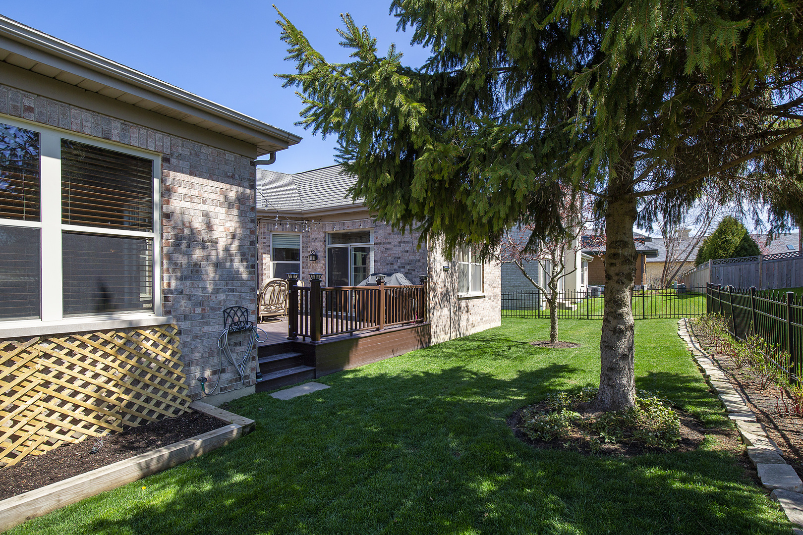 55 Ronan Road Highwood, IL 60040 - Photo 12 of 15