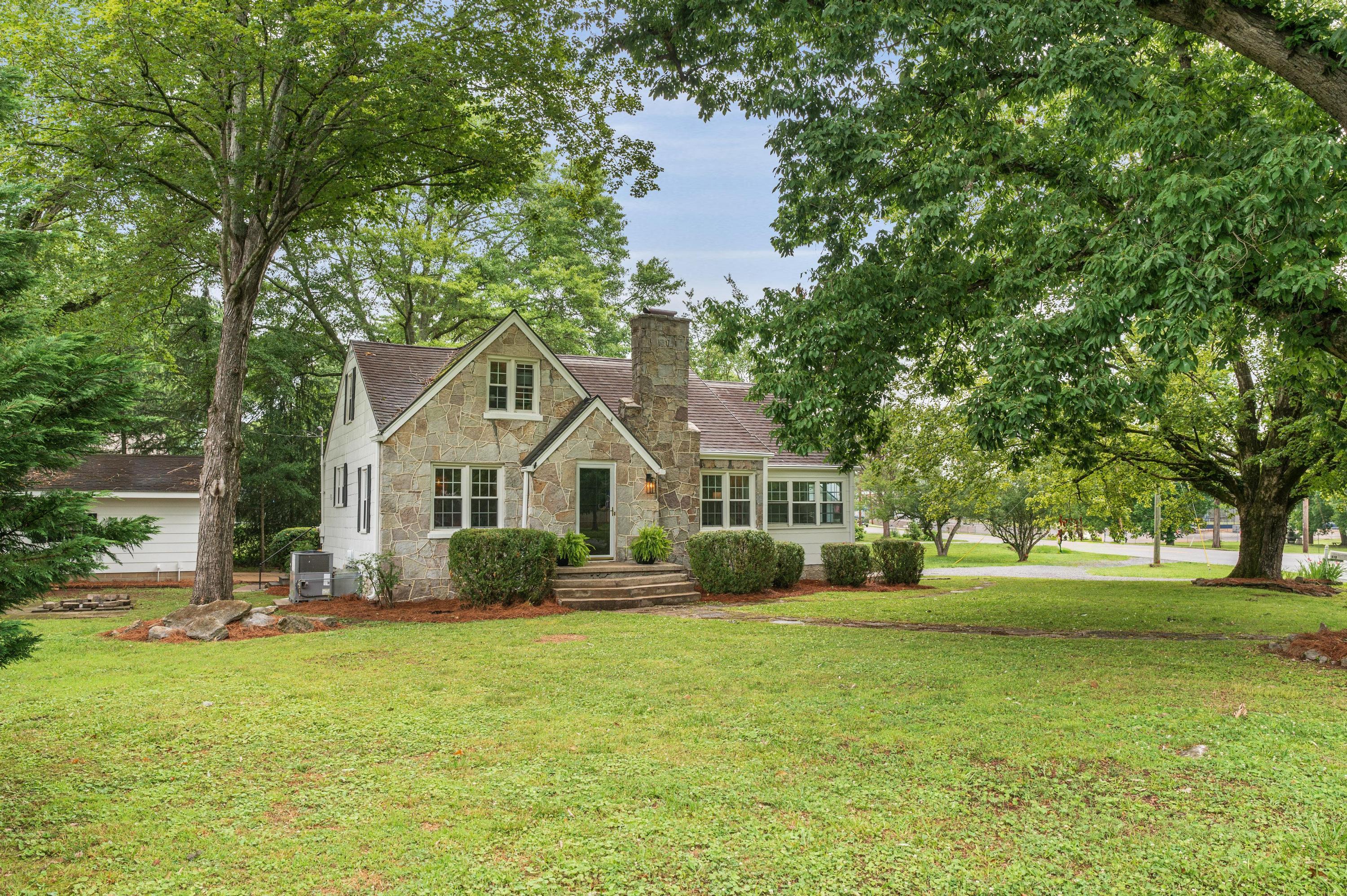 519 Cove Road Chickamauga, GA 30707 - Photo 3 of 34 2023_06_June_519_Cove_Rd_0004