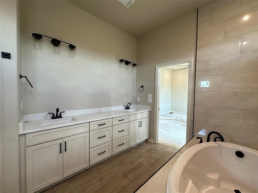 131 Lasso Loop Lorena, TX 76655 - Photo 22 of 31 Gallery Image 22
