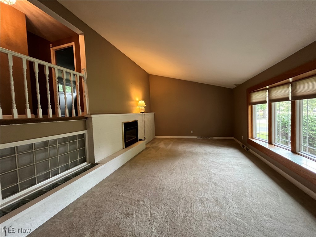 3610 Atherstone Road Cleveland, OH 44121 - Photo 10 of 20
