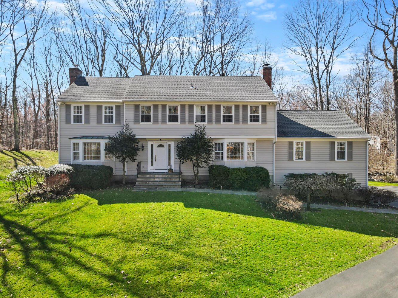 57 Deer Park Road New Canaan, CT 06840 - Photo 2 of 40 57 Deer Park Rd New Canaan CT-large-070-