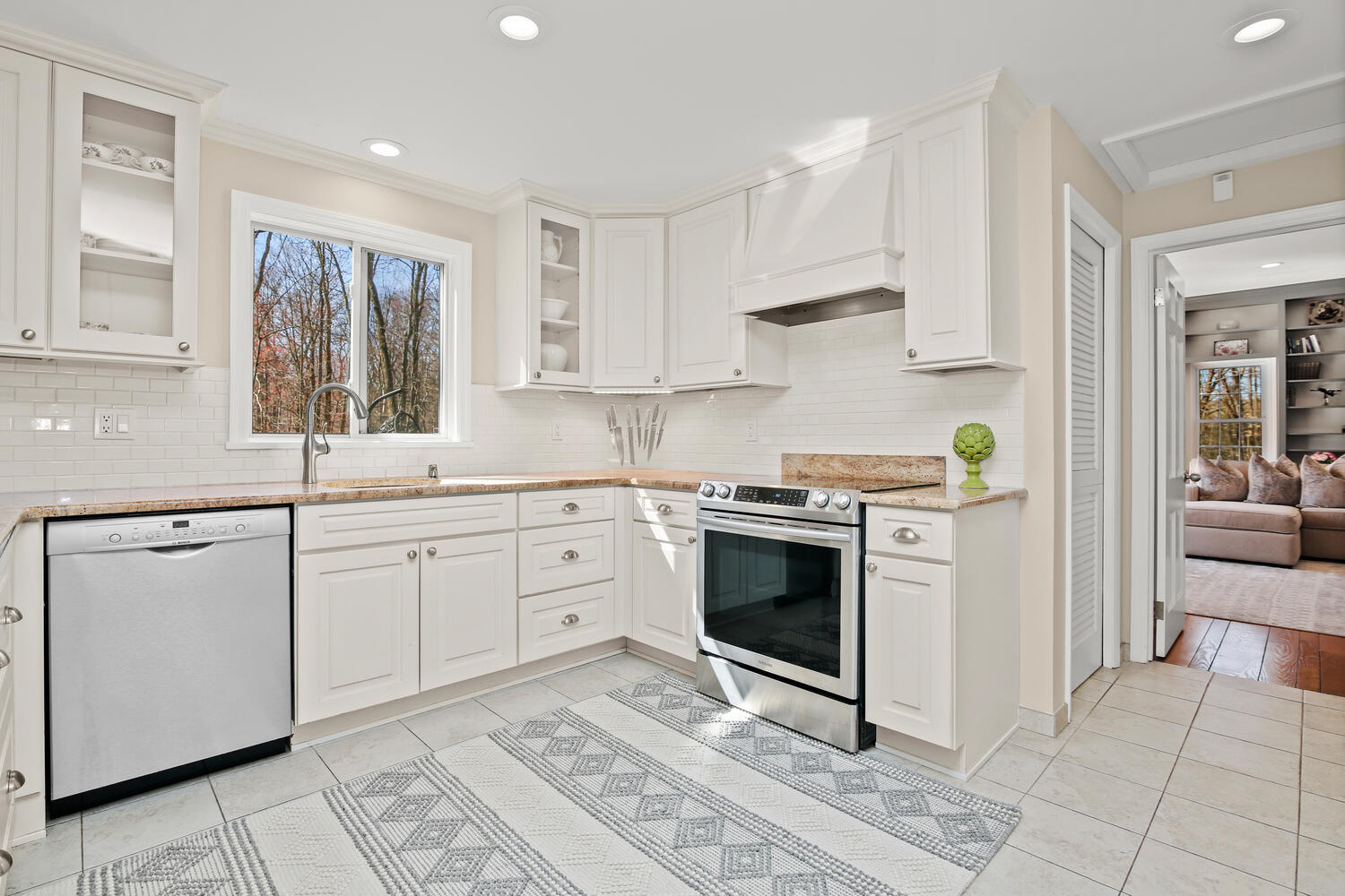 57 Deer Park Road New Canaan, CT 06840 - Photo 18 of 40 57 Deer Park Rd New Canaan CT-large-055-