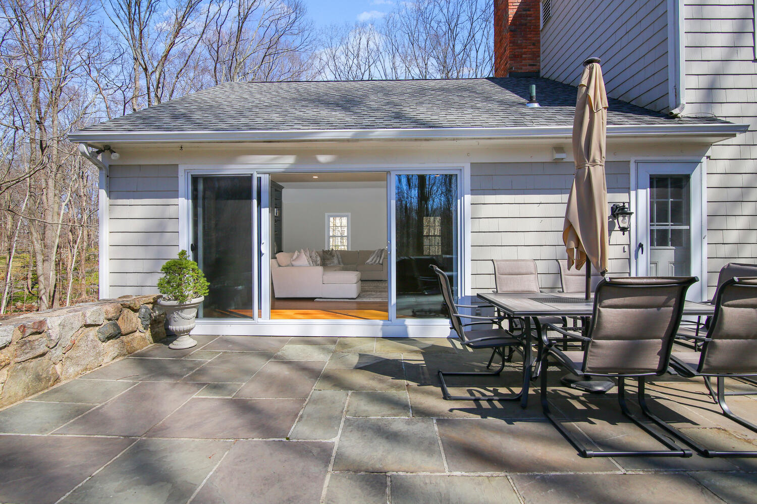 57 Deer Park Road New Canaan, CT 06840 - Photo 24 of 40 57 Deer Park Rd New Canaan CT-large-037-