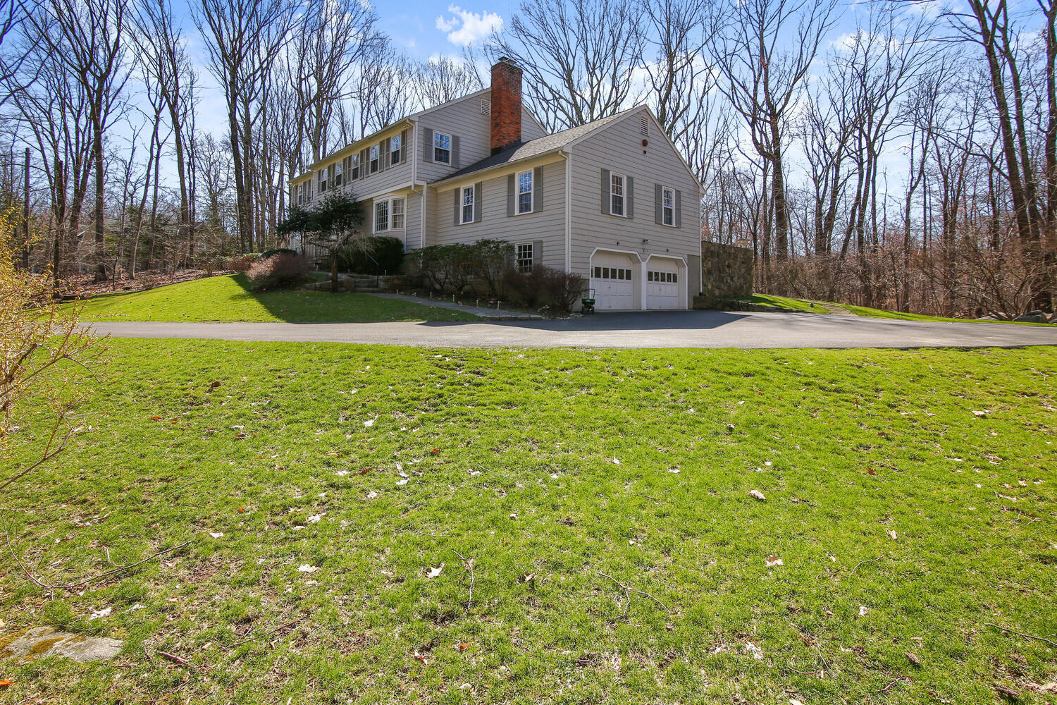 57 Deer Park Road New Canaan, CT 06840 - Photo 27 of 40 57 Deer Park Rd New Canaan CT-large-044-
