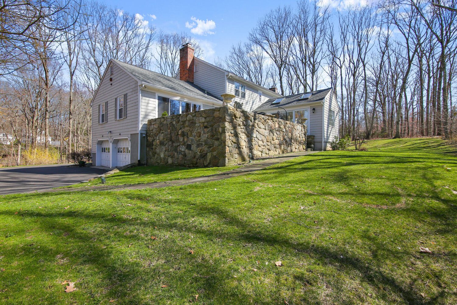 57 Deer Park Road New Canaan, CT 06840 - Photo 28 of 40 57 Deer Park Rd New Canaan CT-large-046-