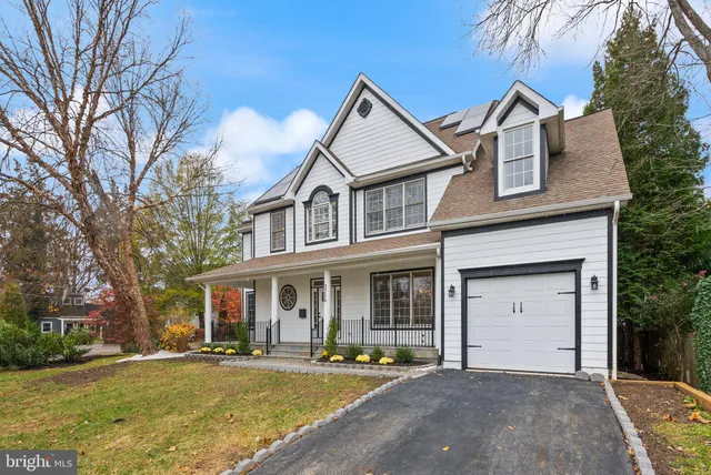 $1,749,000 | 3336 Jones Bridge Court, Chevy Chase, MD 20815