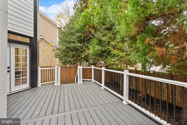 $1,749,000 | 3336 Jones Bridge Court, Chevy Chase, MD 20815