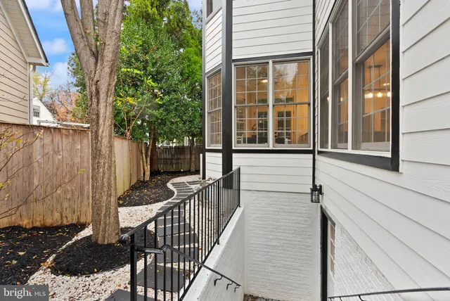 $1,749,000 | 3336 Jones Bridge Court, Chevy Chase, MD 20815