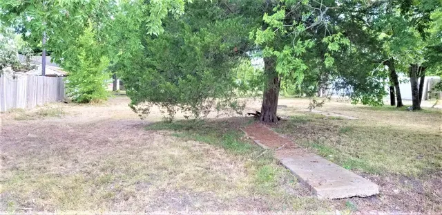 $100,000 | 1314 Avenue G, Rosenberg, TX 77471