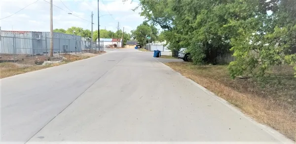 $100,000 | 1314 Avenue G, Rosenberg, TX 77471