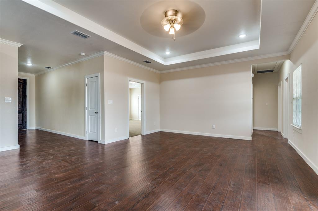 105 Scenic Road Trinidad, TX 75163 - Photo 7 of 24