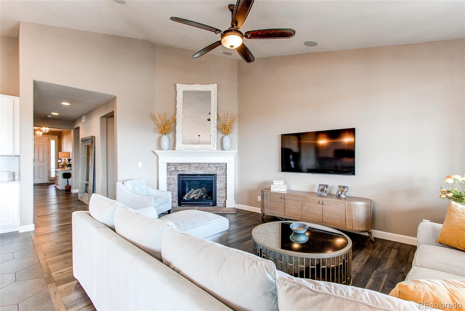 10577 Skyreach Road Highlands Ranch, CO 80126 - Photo 13 of 40 Gallery Image 13
