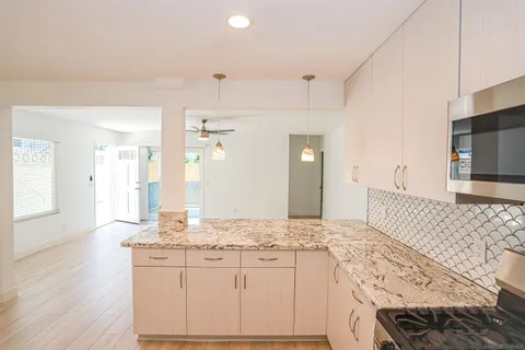 $3,995,000 | 1522 Hornblend Street, San Diego, CA 92109