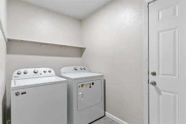 $2,200 | 1612 Mims Street, Fort Worth, TX 76112