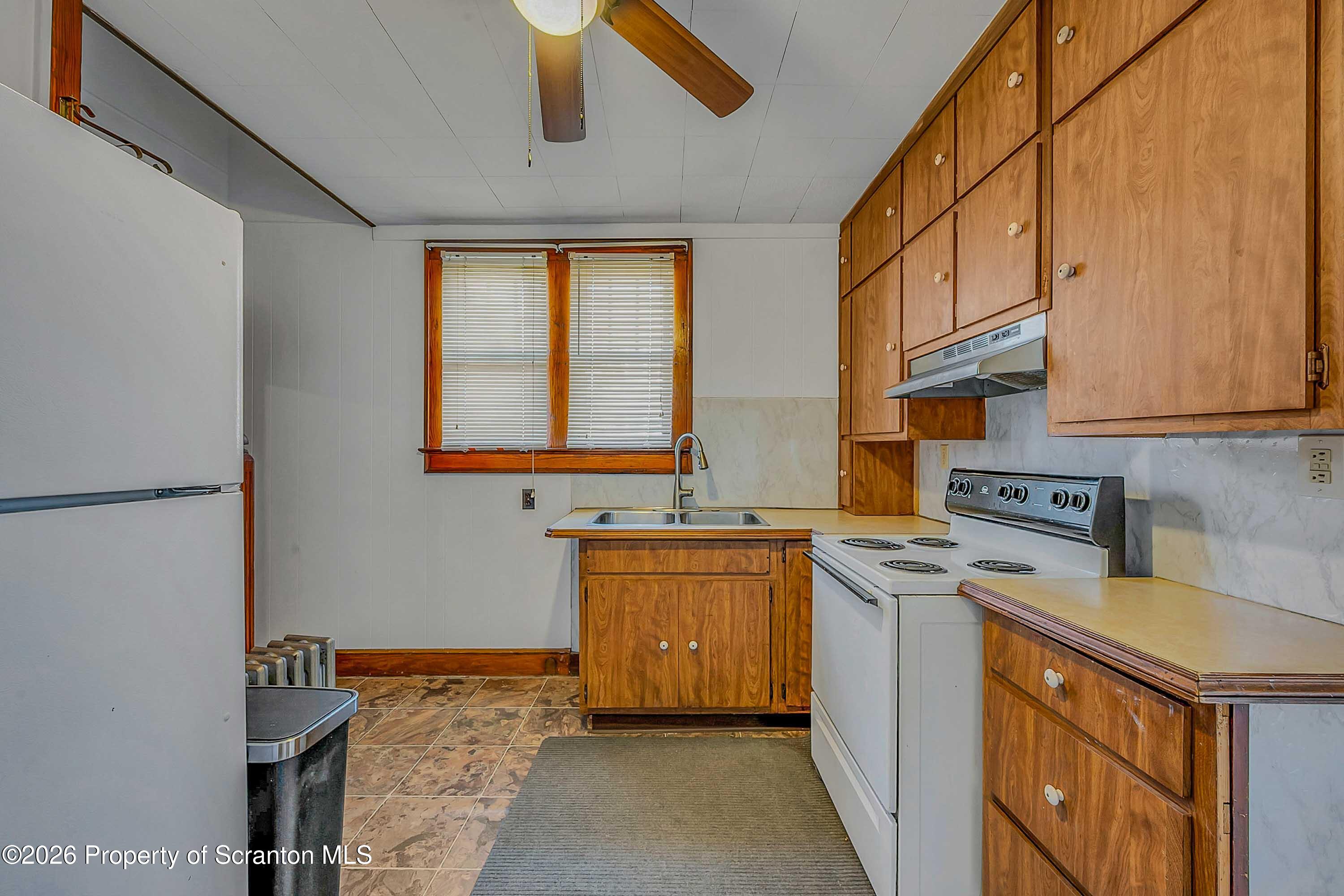 132 South Ridge Street Taylor, PA 18517 - Photo 11 of 21 Ridge -26