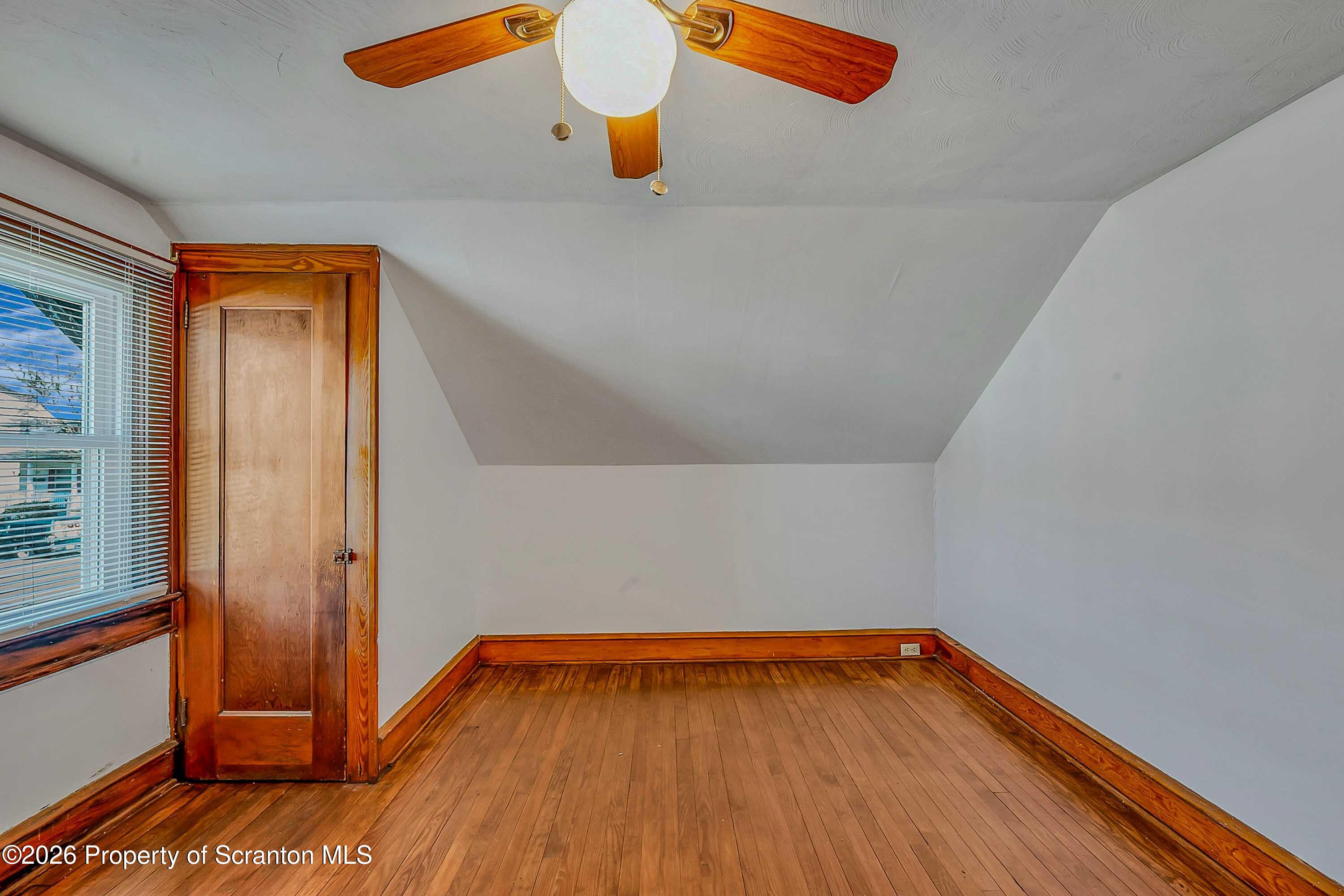 132 South Ridge Street Taylor, PA 18517 - Photo 15 of 21 Ridge -29