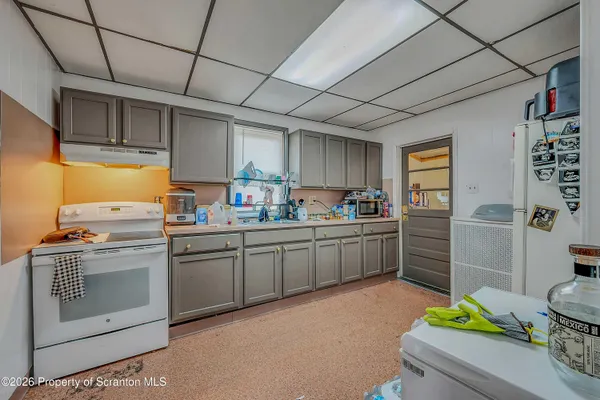 $350,000 | 132 South Ridge Street, Taylor, PA 18517