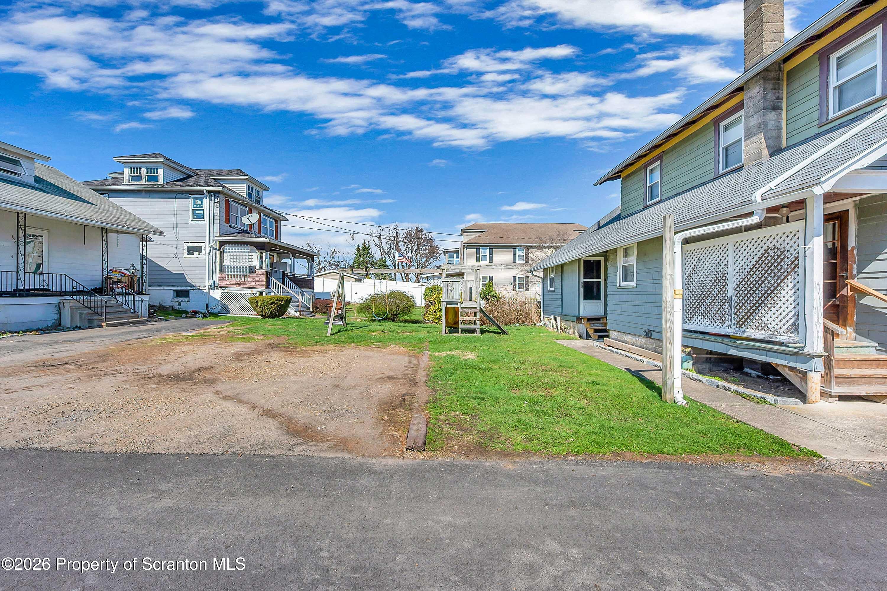 132 South Ridge Street Taylor, PA 18517 - Photo 6 of 21 Ridge -5