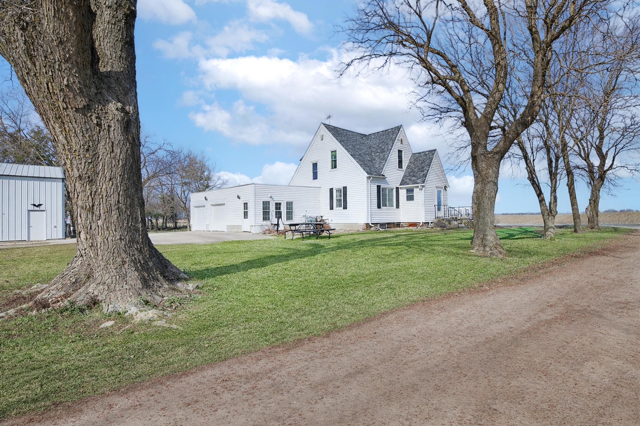 42365 150th Street Waseca, MN 56093 - Photo 2 of 29