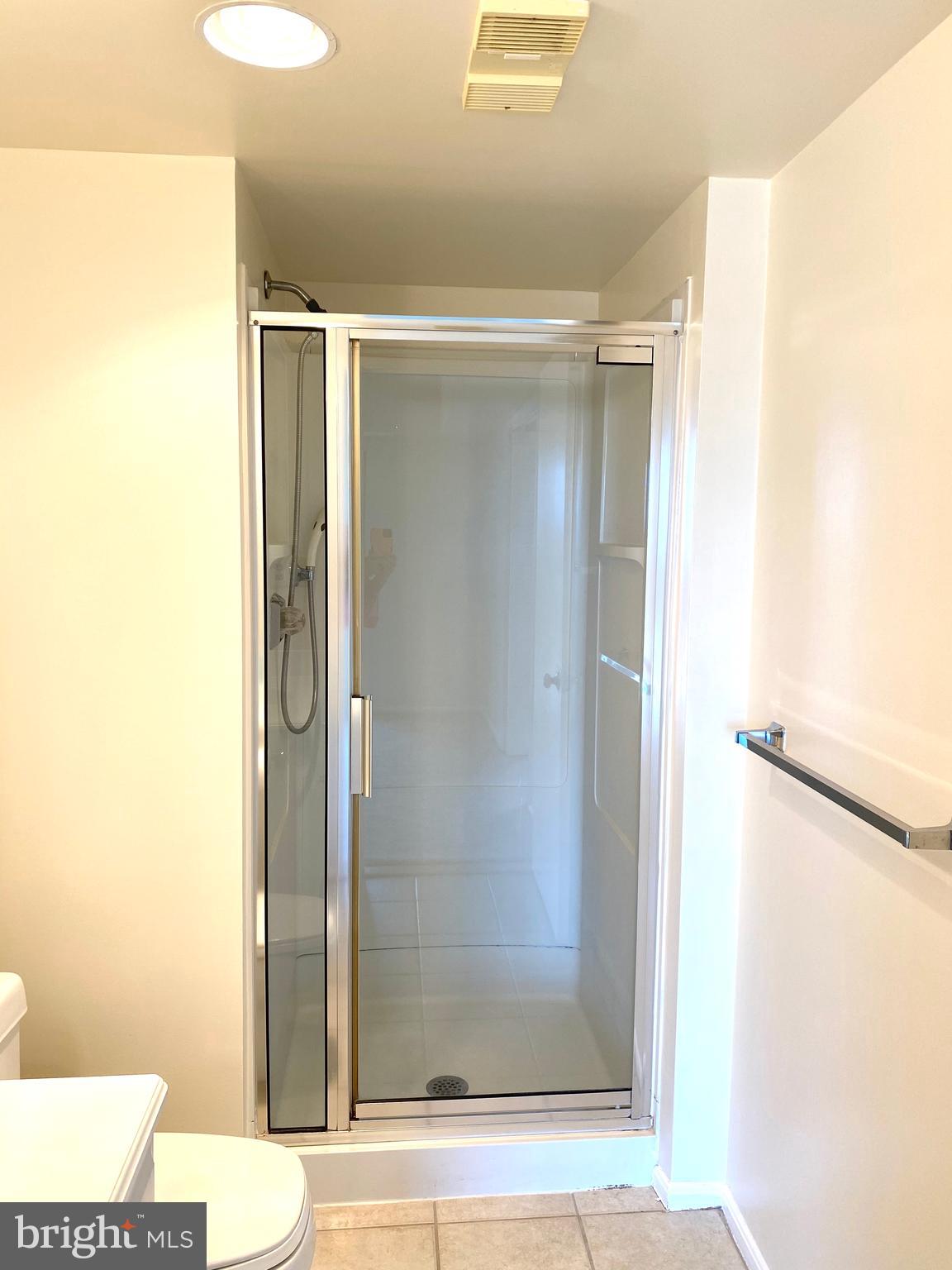 15115 Interlachen Drive, Unit 3812 Silver Spring, MD 20906 - Photo 25 of 39 Shower in the second bathroom