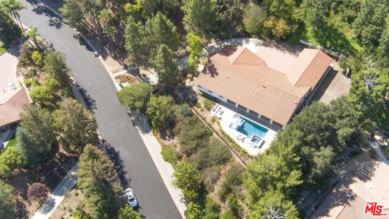 38 Inverness Road Thousand Oaks, CA 91361 - Photo 7 of 42