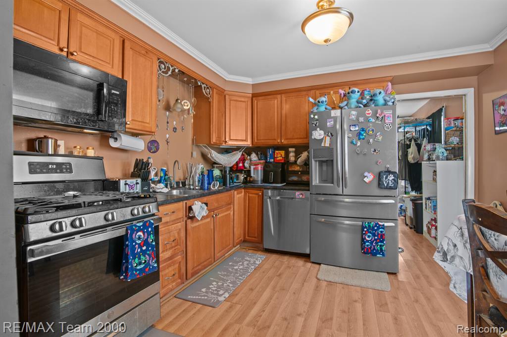 5871 Cooper Street Taylor, MI 48180 - Photo 7 of 18
