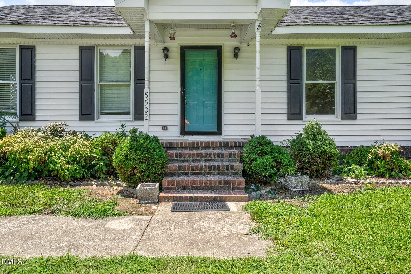 5502 Central Road Wilson, NC 27893 - Photo 5 of 32 004-5502CentralRoad-Wilson-NC-27893-SMAL