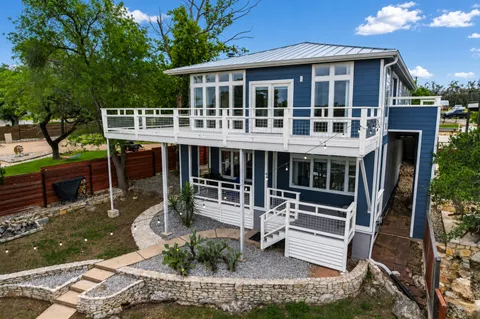$875,000 | 22514 Felicia Drive, Spicewood, TX 78669