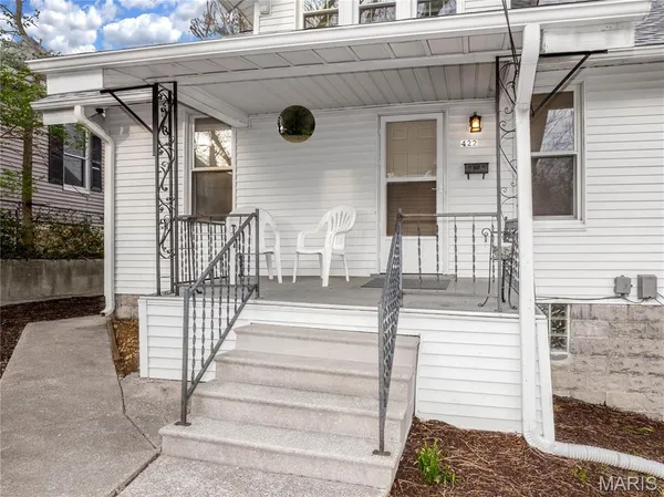 $175,000 | 422 South Aurora Street, Collinsville, IL 62234