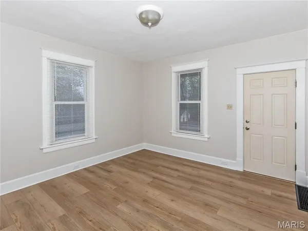 $175,000 | 422 South Aurora Street, Collinsville, IL 62234