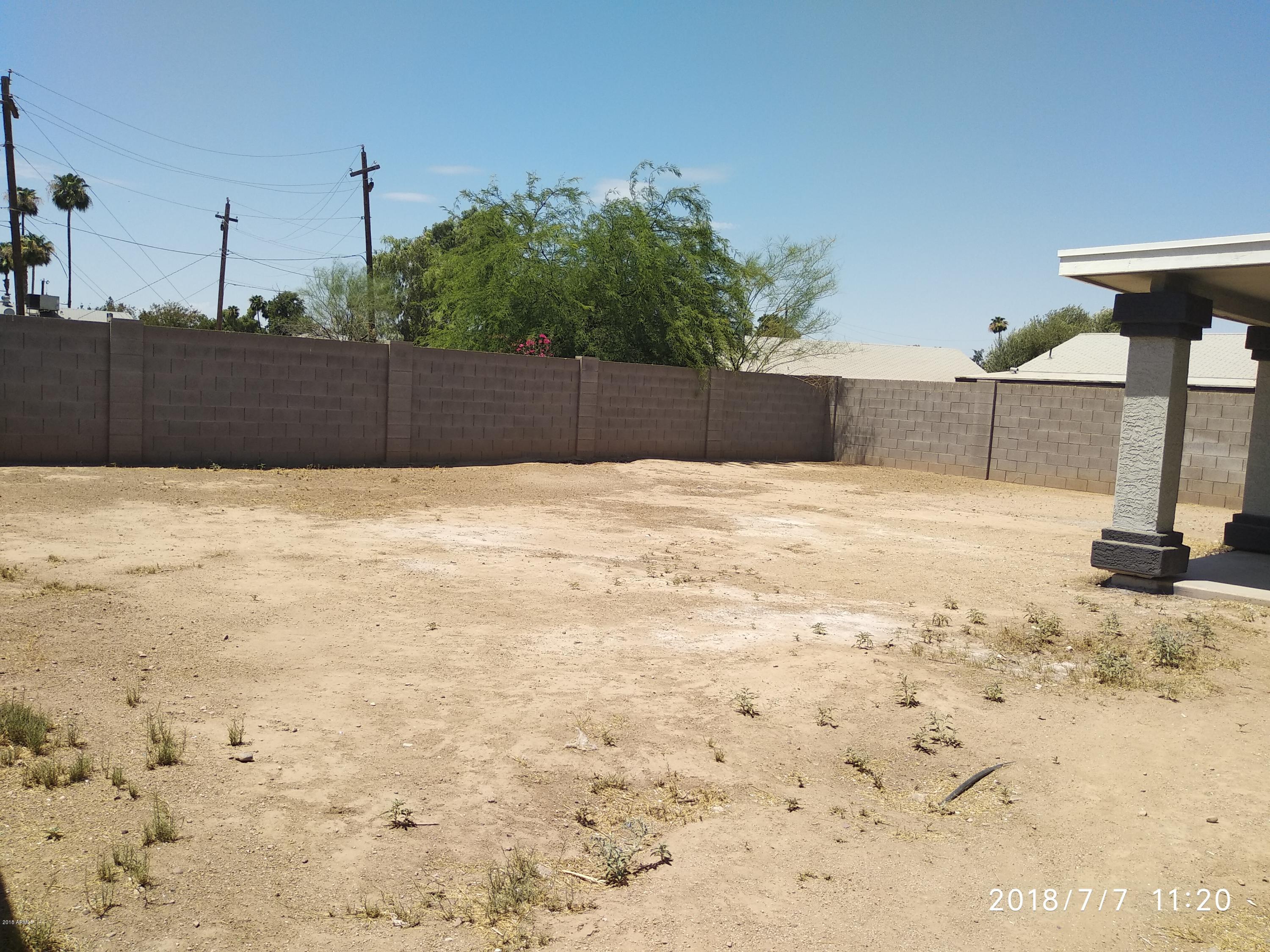 6345 West Lawrence Road Glendale, AZ 85301 - Photo 5 of 27 Back Yard