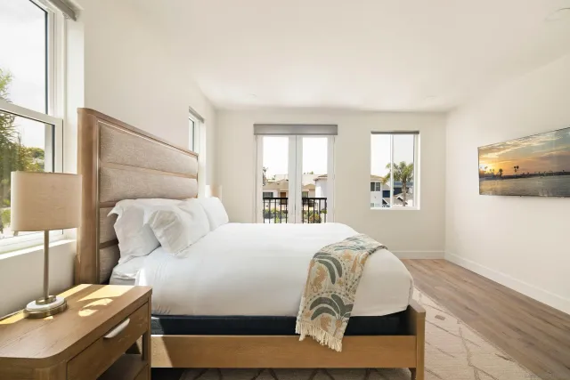 $8,900 | 4614 Cape May Avenue, San Diego, CA 92107