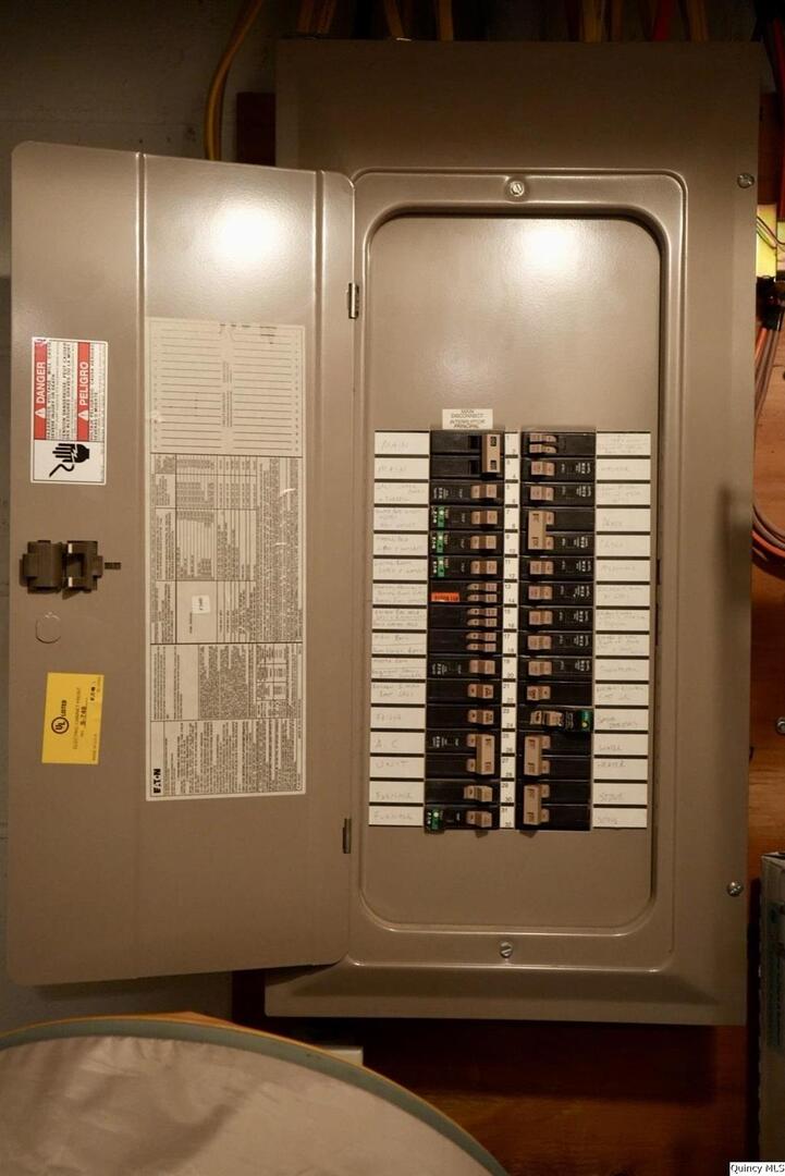 1216 South 14th Street Quincy, IL 62301 - Photo 20 of 33