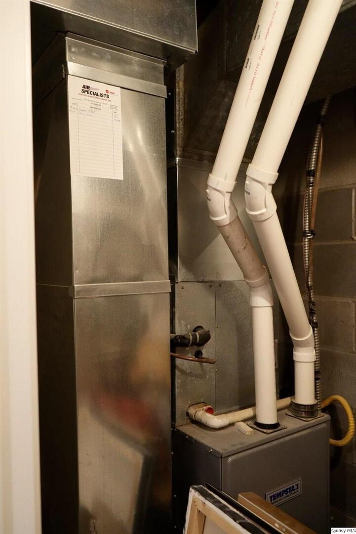 1216 South 14th Street Quincy, IL 62301 - Photo 22 of 33