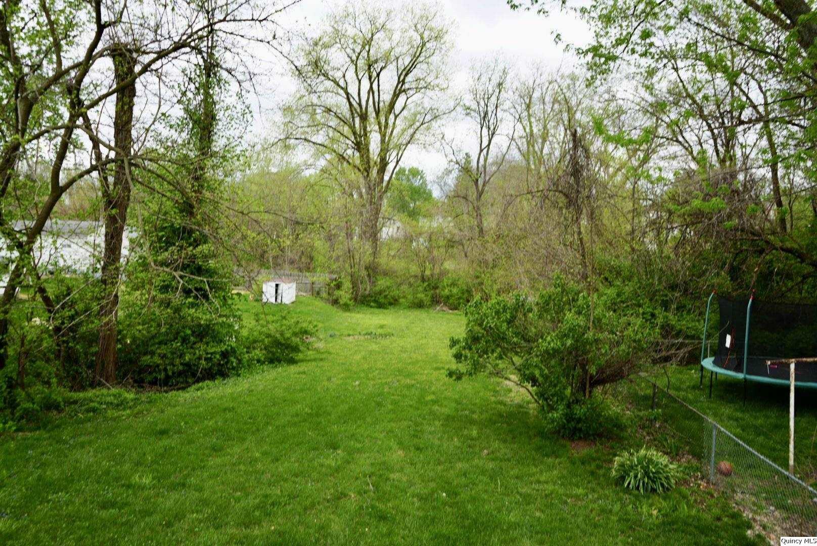 1216 South 14th Street Quincy, IL 62301 - Photo 25 of 33