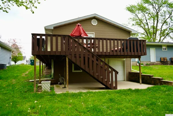 $219,900 | 1216 South 14th Street, Quincy, IL 62301