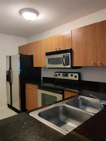 $2,050 | 1865 Palm Cove Boulevard, Unit 9305, Delray Beach, FL 33445