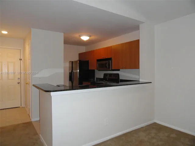 $2,050 | 1865 Palm Cove Boulevard, Unit 9305, Delray Beach, FL 33445