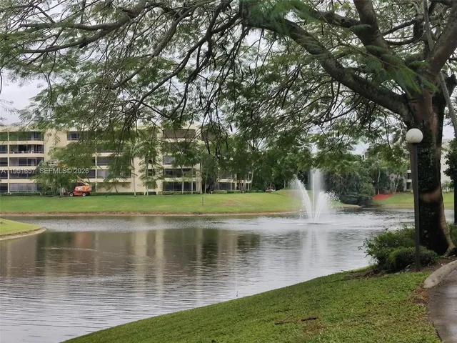 $2,050 | 1865 Palm Cove Boulevard, Unit 9305, Delray Beach, FL 33445