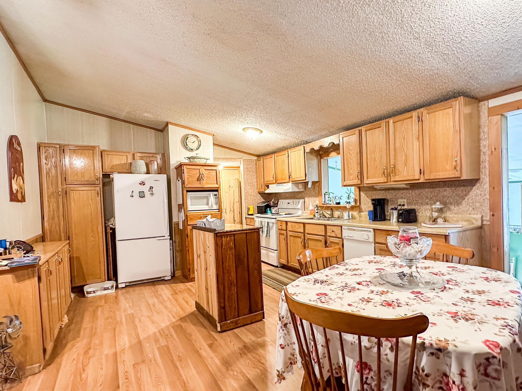 18 Golf Course Road Richford, VT 05476 - Photo 4 of 27 Gallery Image 4