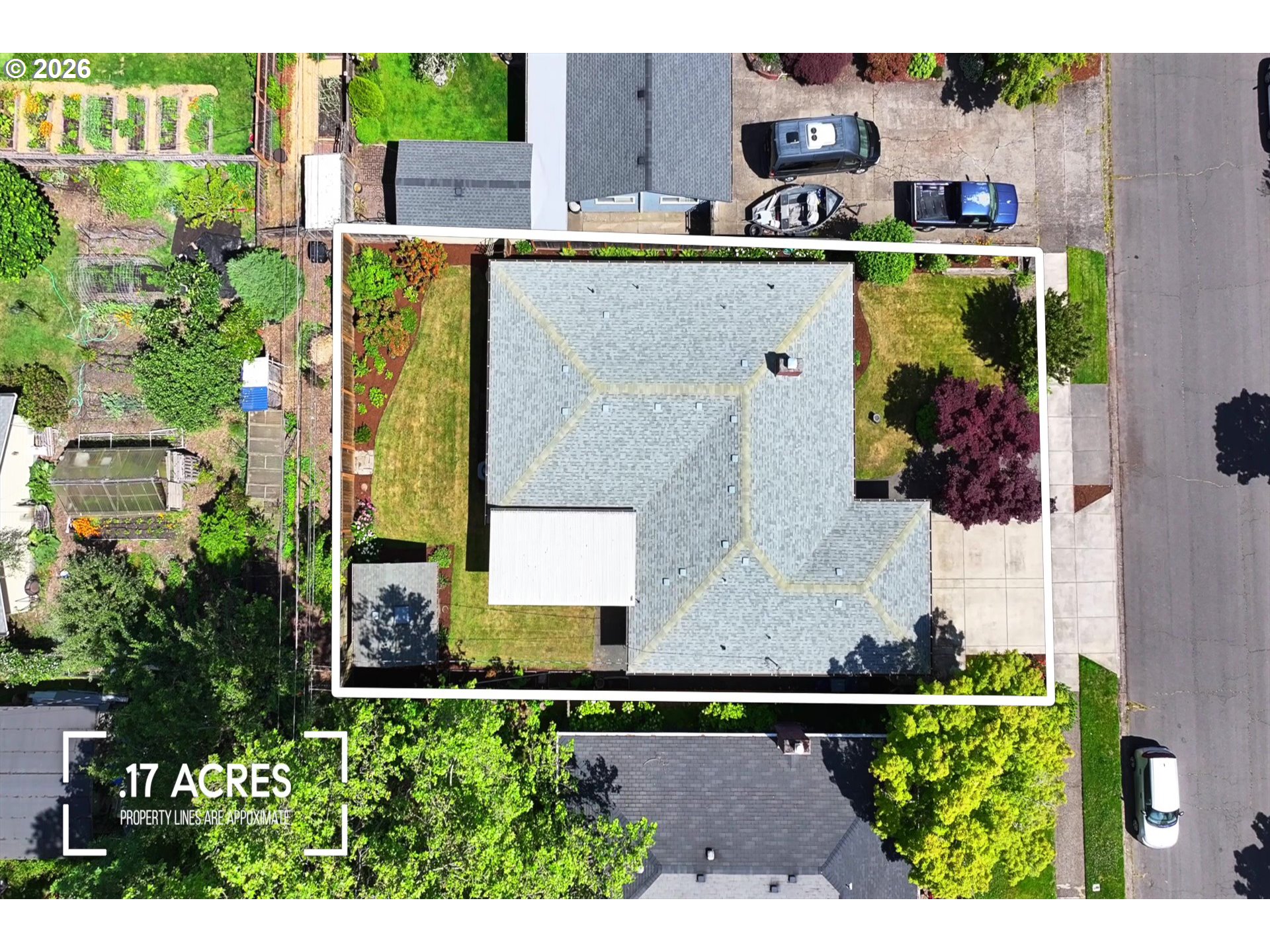 2540 Tyler Street Eugene, OR 97405 - Photo 33 of 37 Drone View/UAV