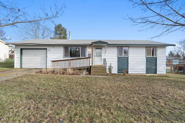 $315,000 | 305 Holladay Drive, Cheney, WA 99004