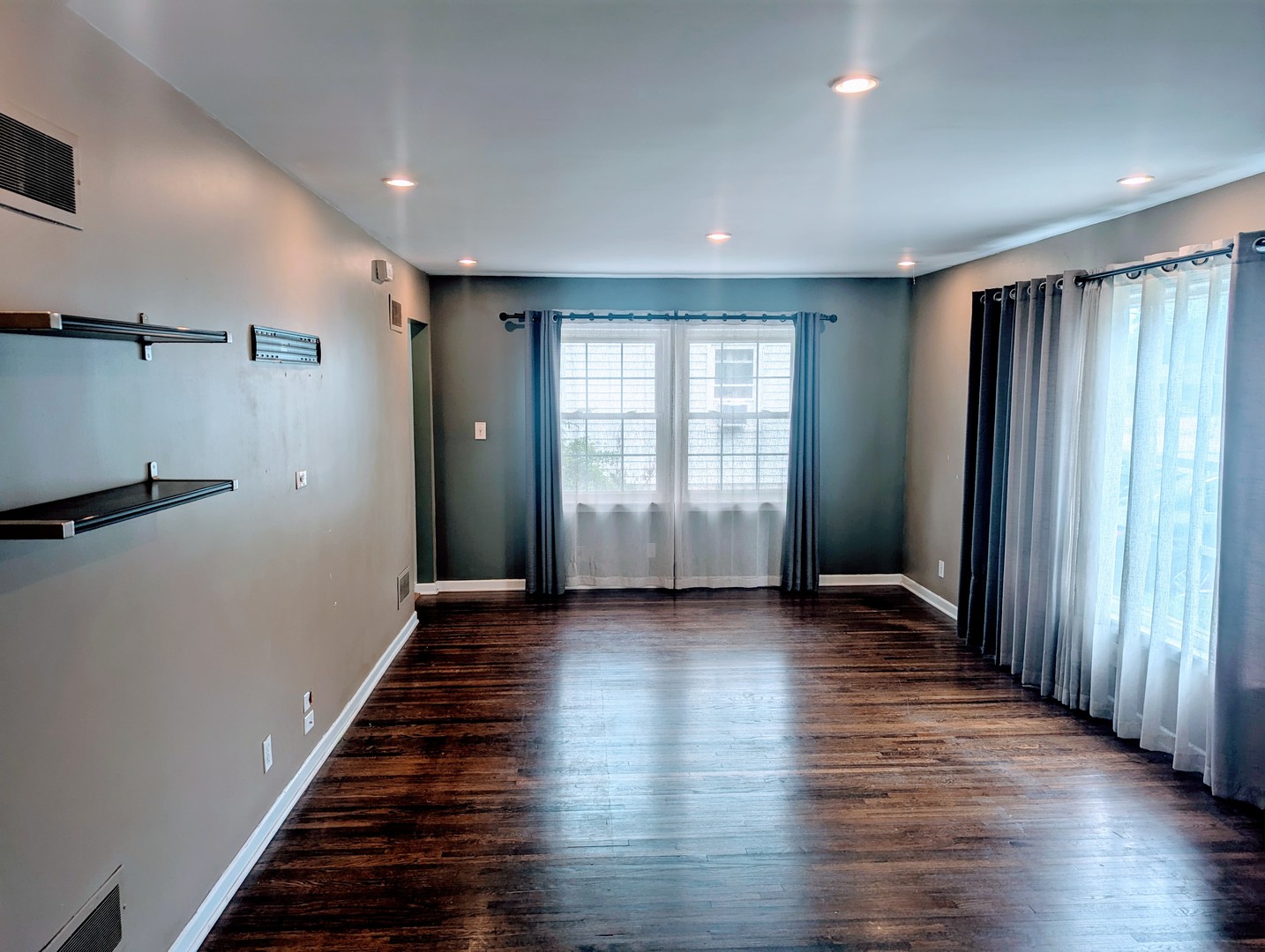 515 South Cedar Road New Lenox, IL 60451 - Photo 11 of 19 an empty room with wooden floor and windows