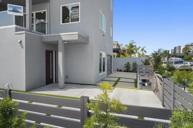 $5,495 | 4004 Ohio Street, Unit 3, San Diego, CA 92104