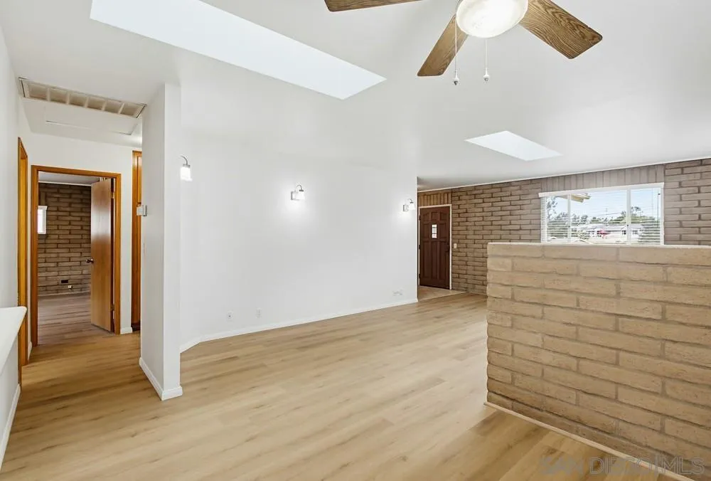 487 Mountain View Road El Cajon, CA 92021 - Photo 14 of 51 Gallery Image 14