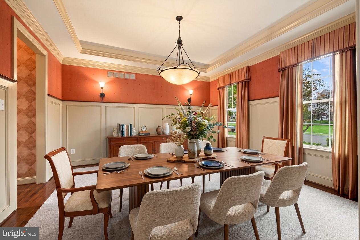 20 Meredith Road Phoenixville, PA 19460 - Photo 14 of 56 Virtually staged dining room