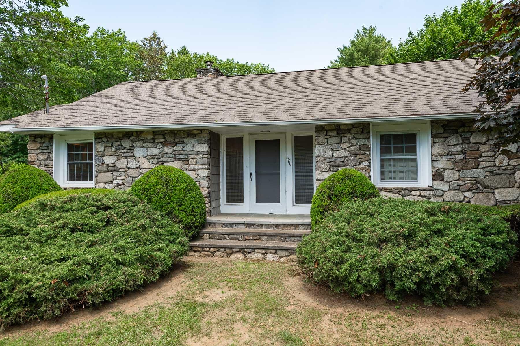469 Central Road Rye, NH 03870 - Photo 4 of 43