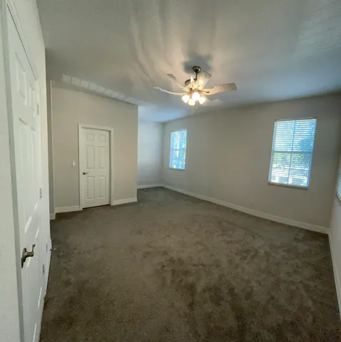 $3,900 | 909 Northwest 18th Avenue, Boca Raton, FL 33431