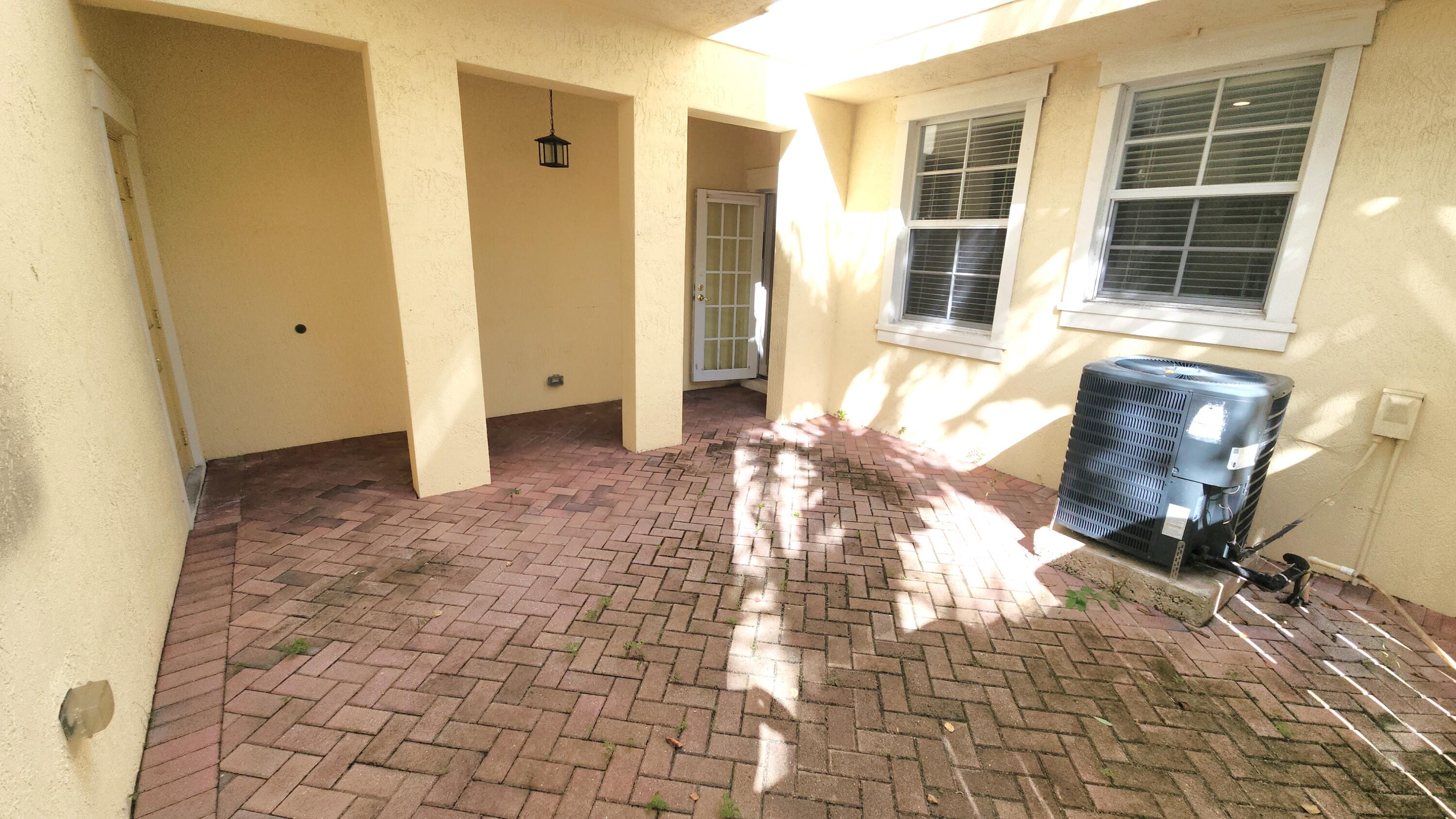 909 Northwest 18th Avenue Boca Raton, FL 33431 - Photo 27 of 39