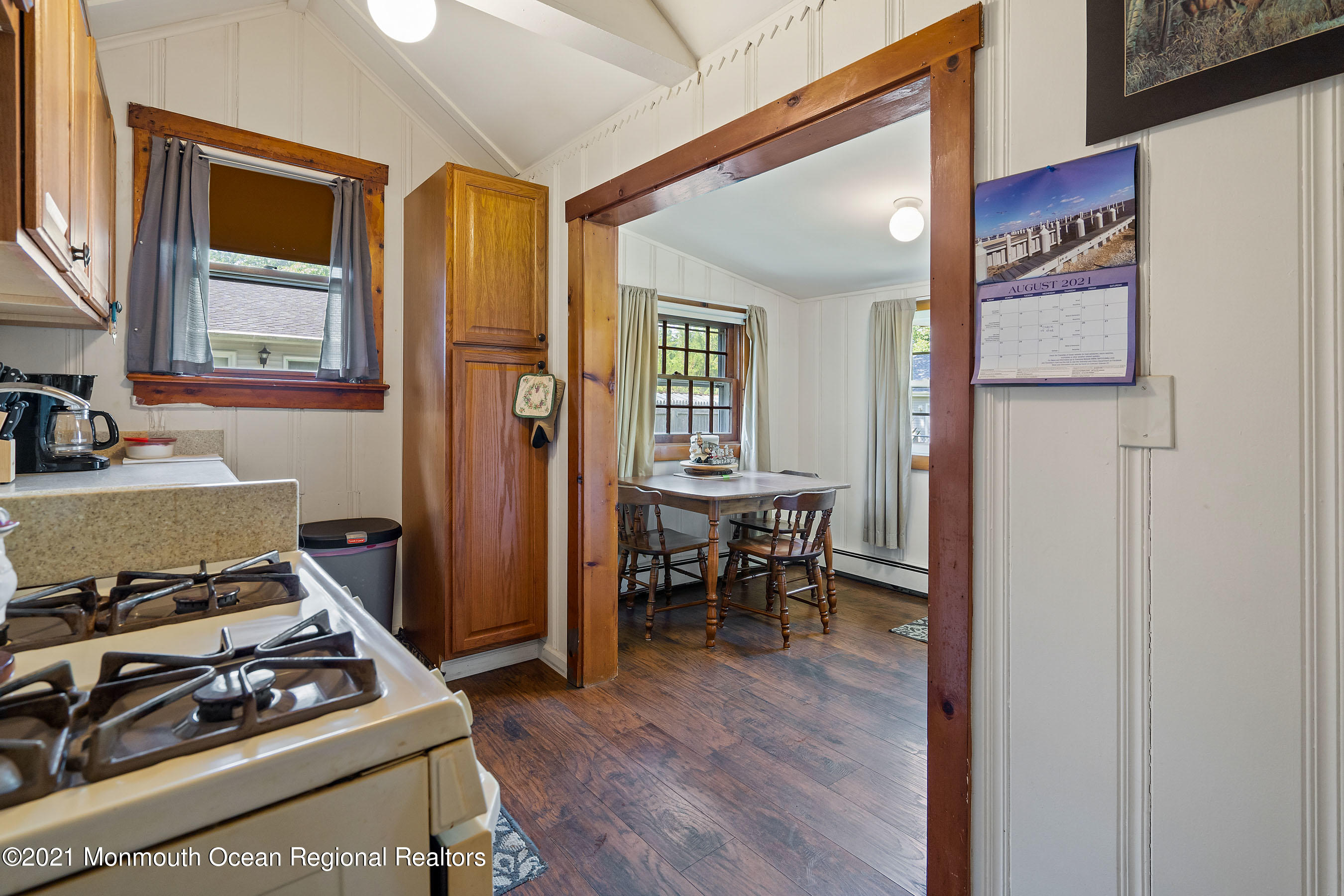 71 Oak Knoll Road Waretown, NJ 08758 - Photo 17 of 31 Kitchen1